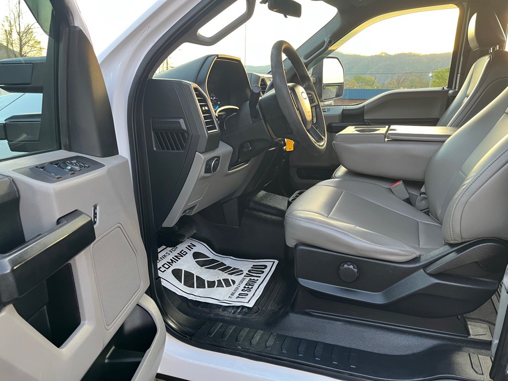 2019 Ford F-350 Image 10