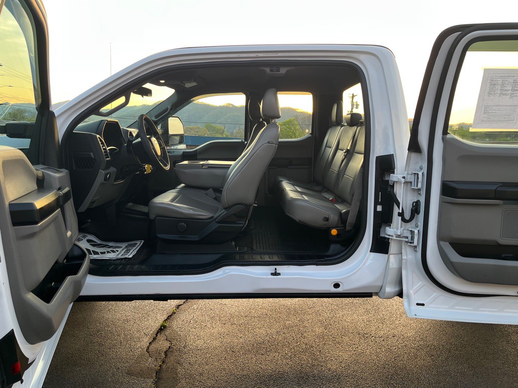 2019 Ford F-350 Image 12