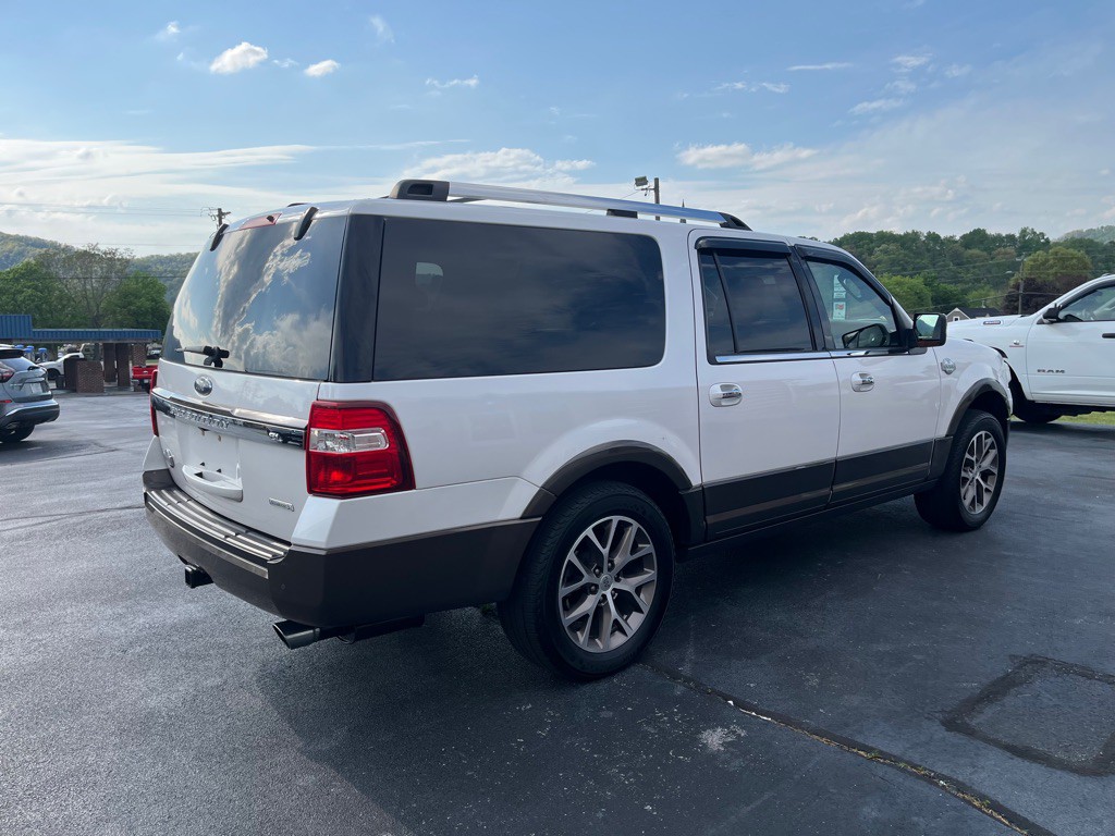 2017 Ford Expedition Image 6