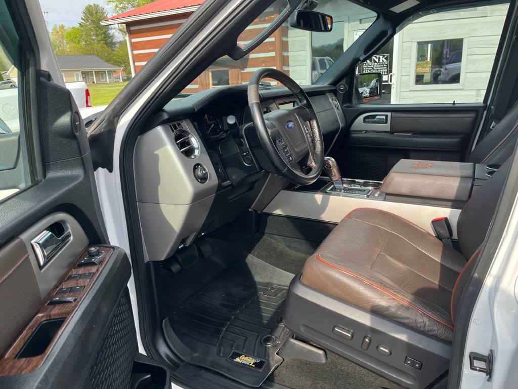 2017 Ford Expedition Image 10