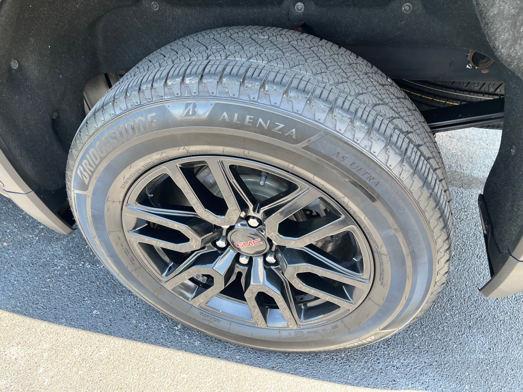 2020 GMC Sierra Image 9