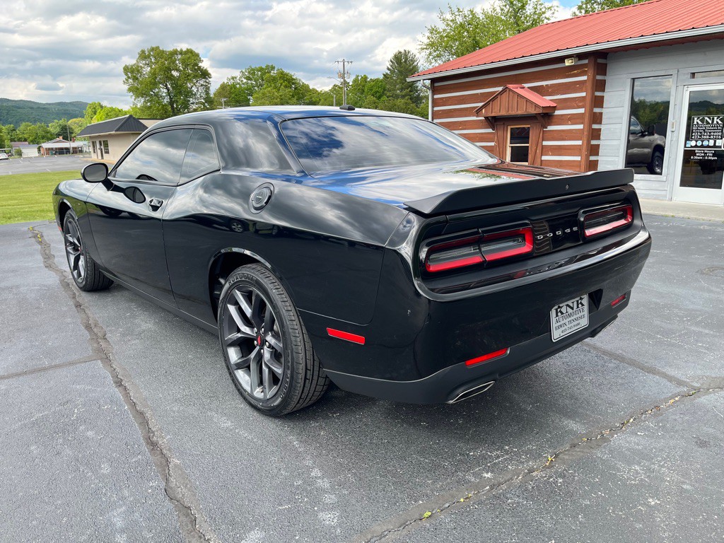 2019 Dodge Challenger Image 4