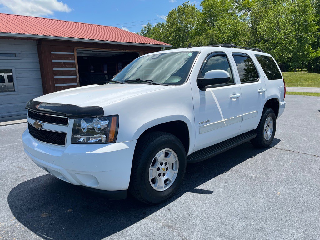 2010 Chevrolet Tahoe Image 3