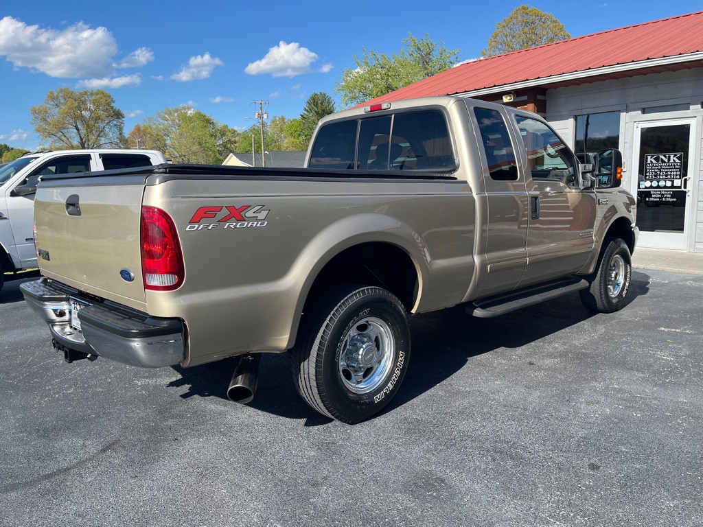 2001 Ford F-250 Image 4