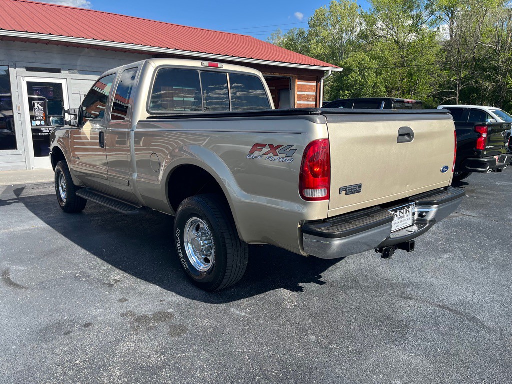 2001 Ford F-250 Image 6