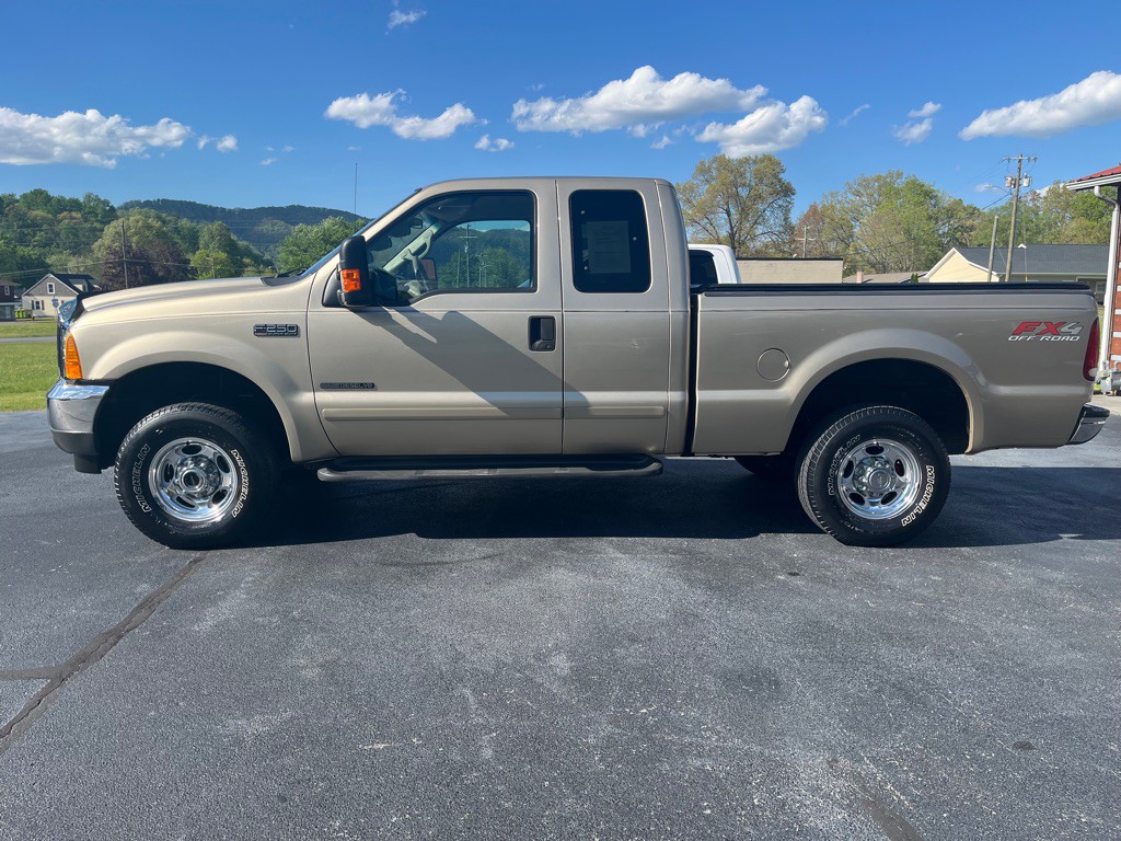 2001 Ford F-250 Image 7