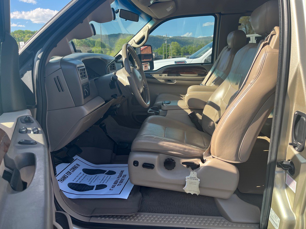 2001 Ford F-250 Image 10