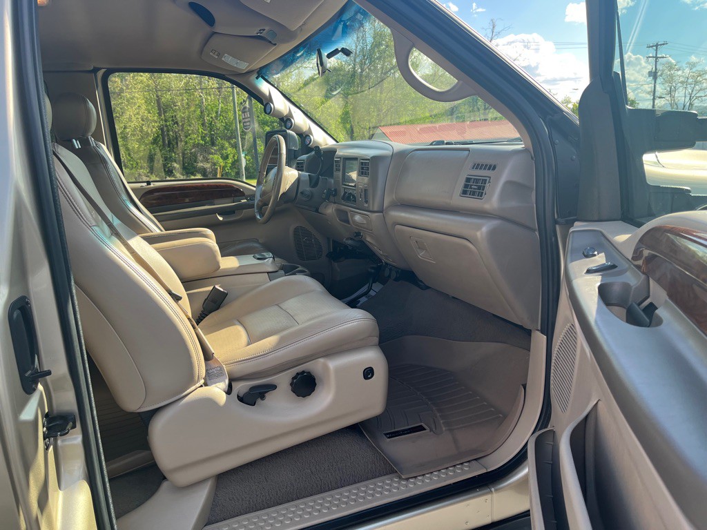 2001 Ford F-250 Image 11