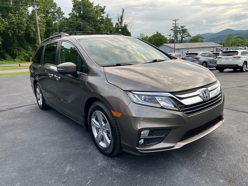 2019 Honda Odyssey Image 1