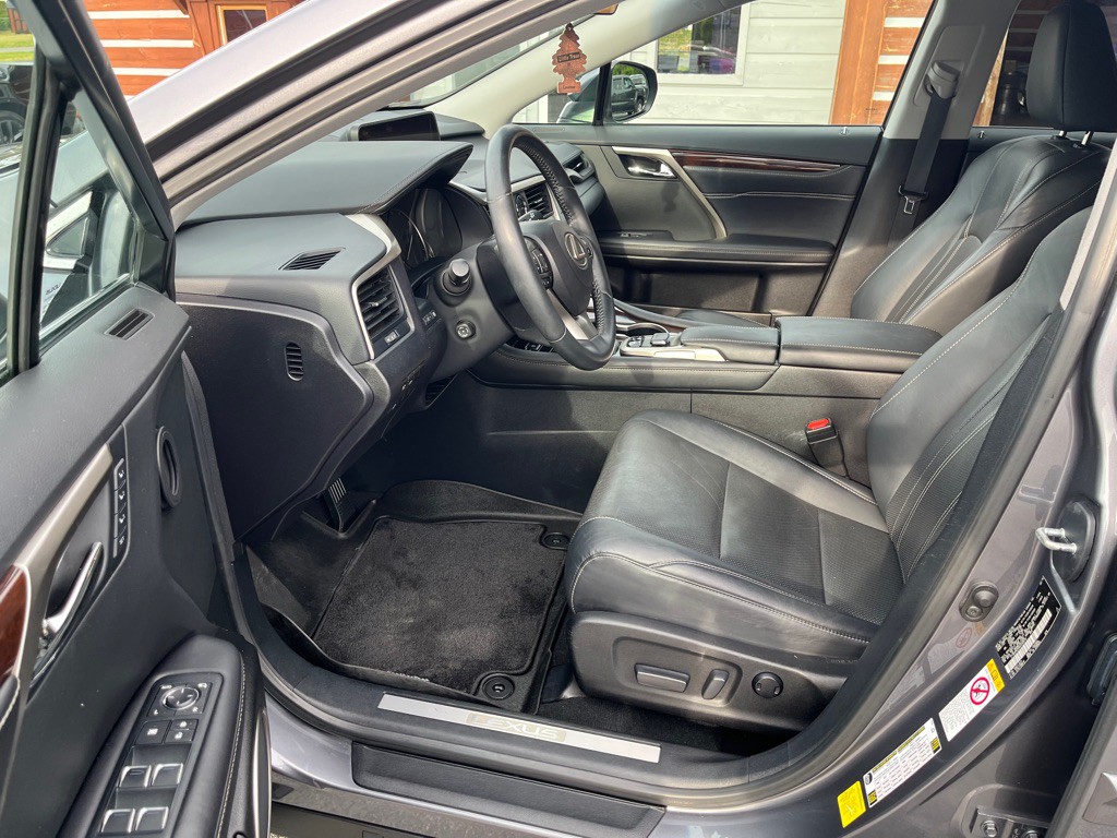 2016 Lexus RX Image 10