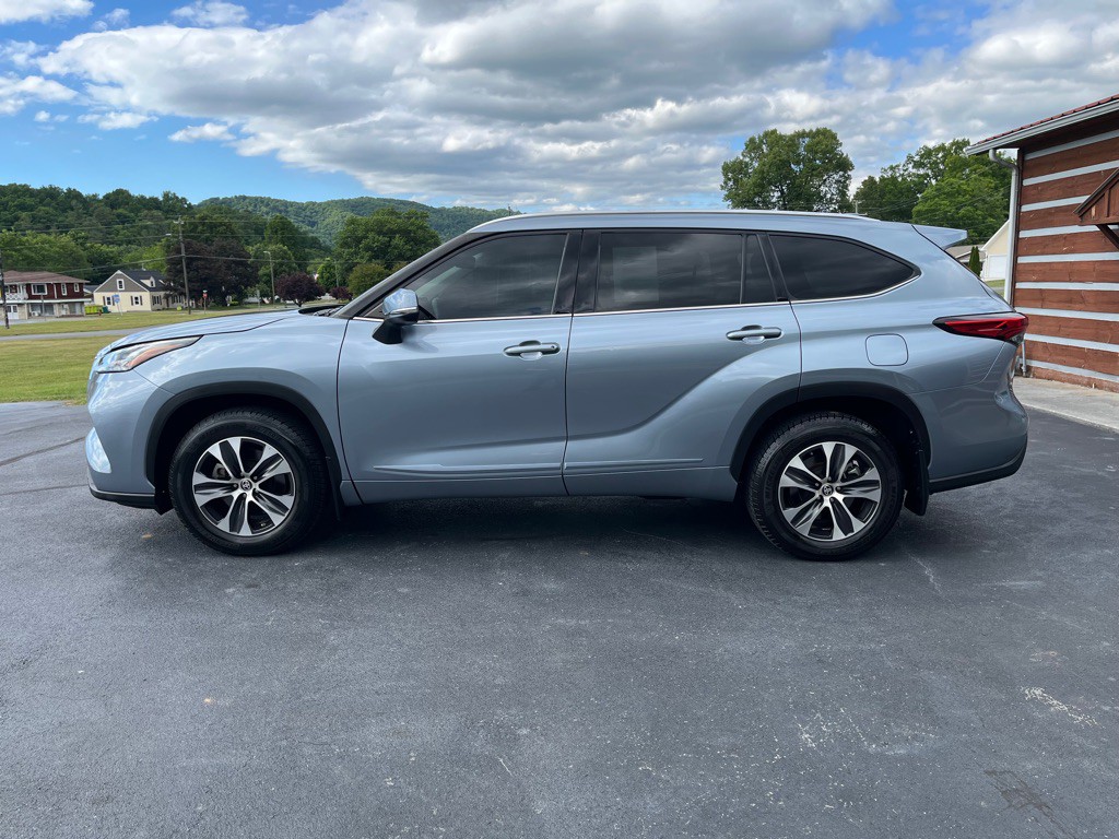 2020 Toyota Highlander Image 8