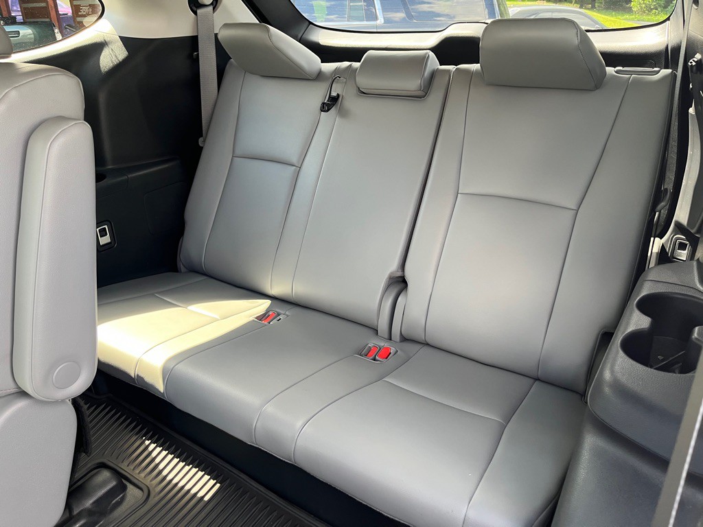 2022 Toyota Highlander Image 14
