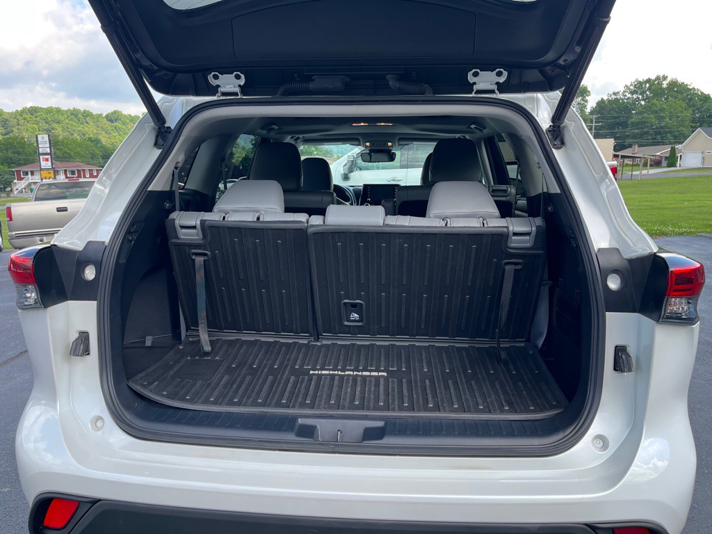 2022 Toyota Highlander Image 15