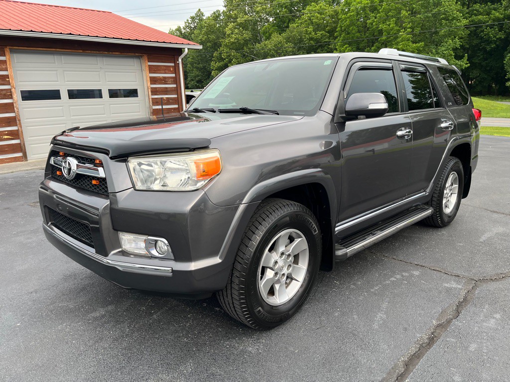 2011 Toyota 4Runner Image 3