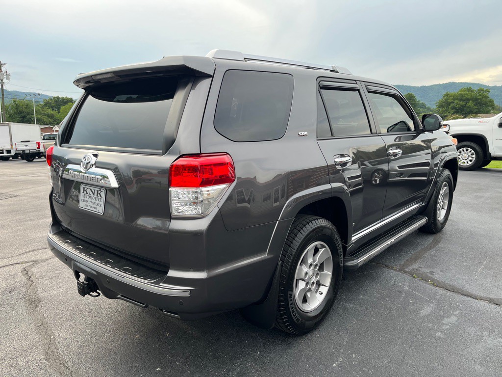 2011 Toyota 4Runner Image 6