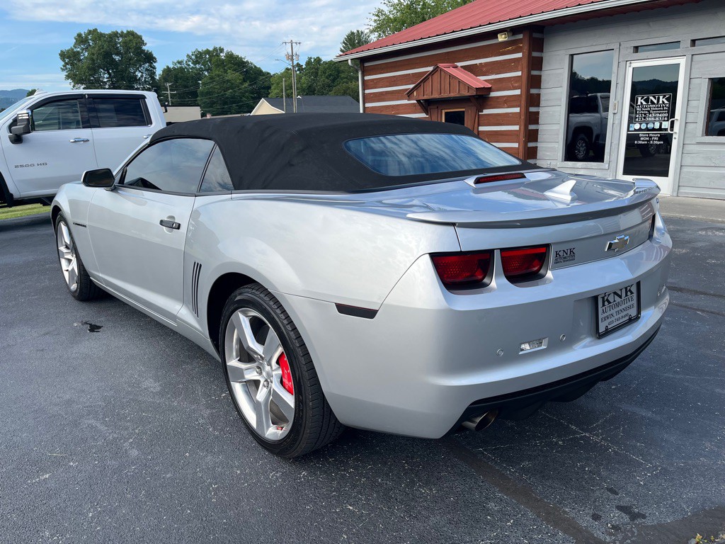 2011 Chevrolet Camaro Image 13