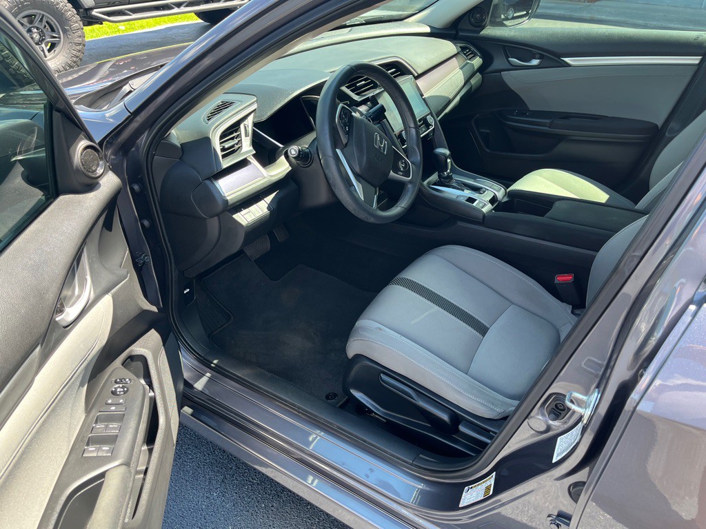 2018 Honda Civic Image 10