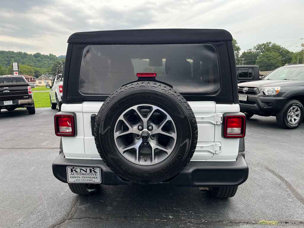 2024 Jeep Wrangler Image 5