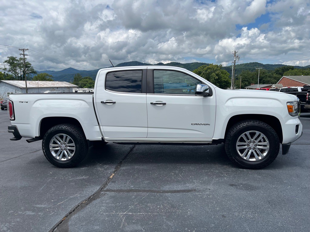 2016 GMC Canyon Image 8