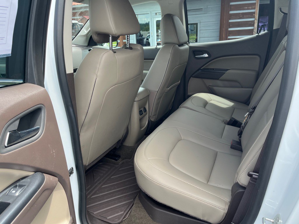 2016 GMC Canyon Image 12