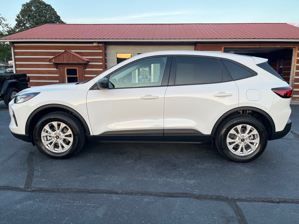 2025 Ford Escape Image 7
