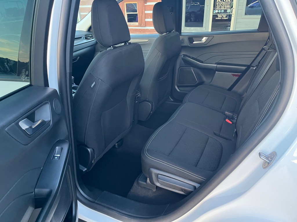 2025 Ford Escape Image 11