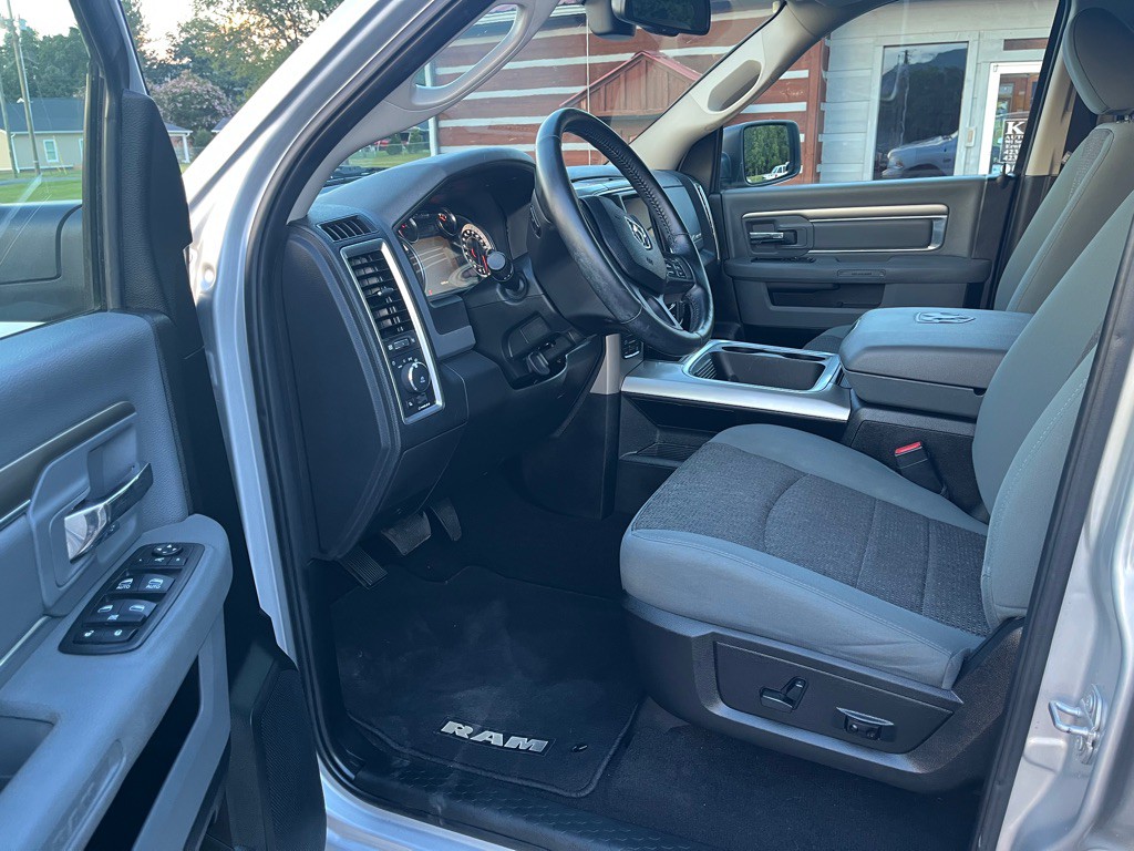 2018 RAM 1500 Image 10