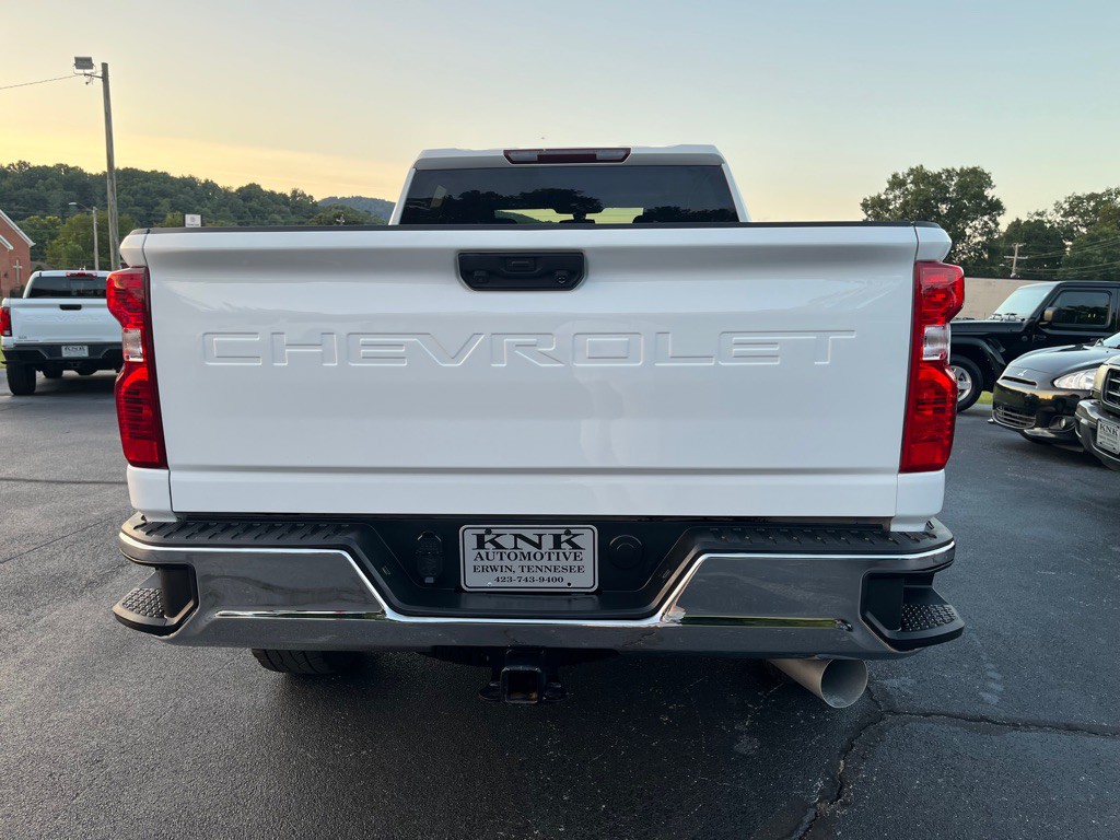 2023 Chevrolet Silverado 1500 Image 5