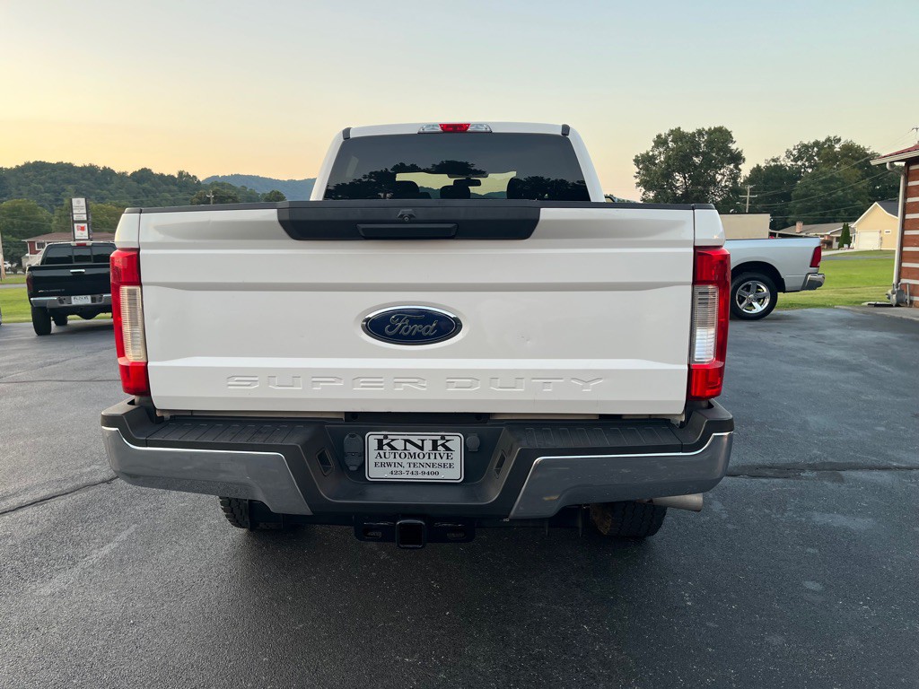 2017 Ford F-250 Image 5