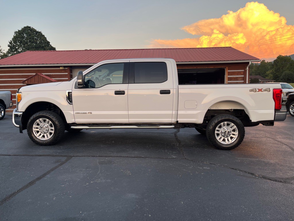 2017 Ford F-250 Image 7