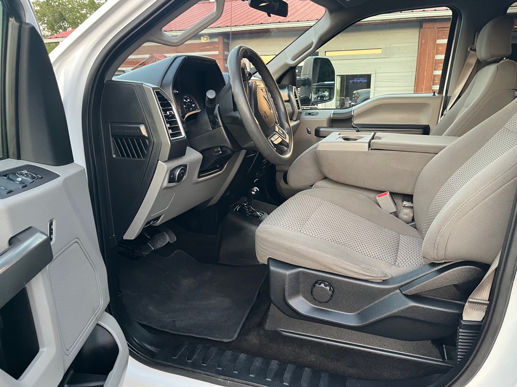 2017 Ford F-250 Image 10