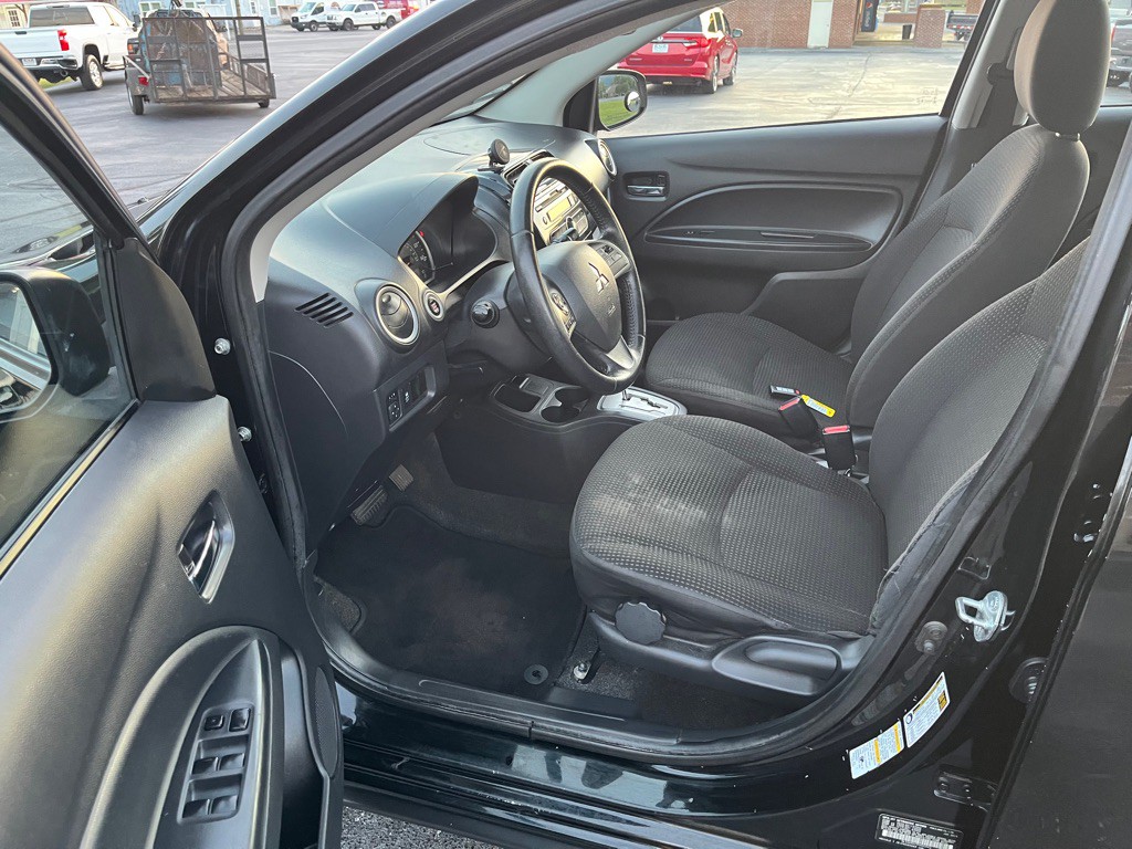 2015 Mitsubishi Mirage Image 9