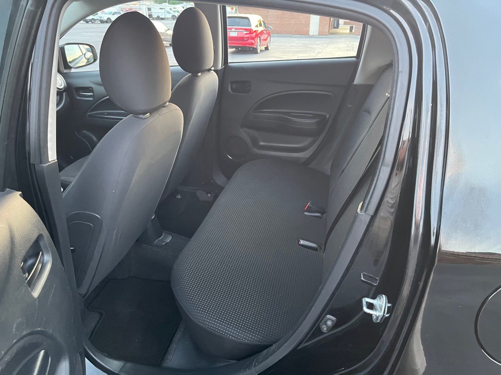 2015 Mitsubishi Mirage Image 11