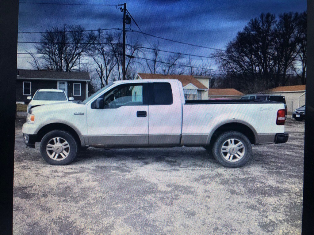 2005 Ford F-150 Image 1