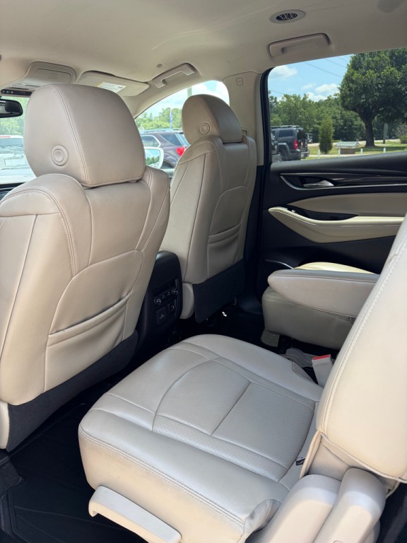 2018 Buick Enclave Image 5
