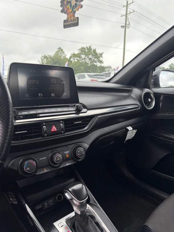 2020 Kia Forte Image 10
