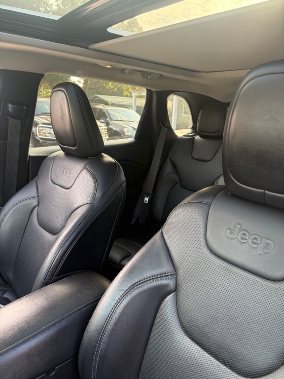 2021 Jeep Cherokee Image 4