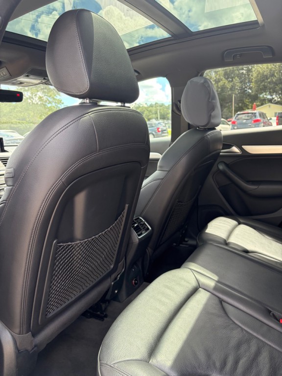 2016 Audi Q3 Image 10