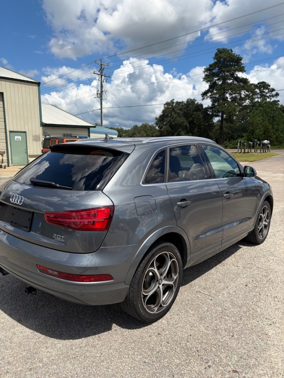 2016 Audi Q3 Image 17