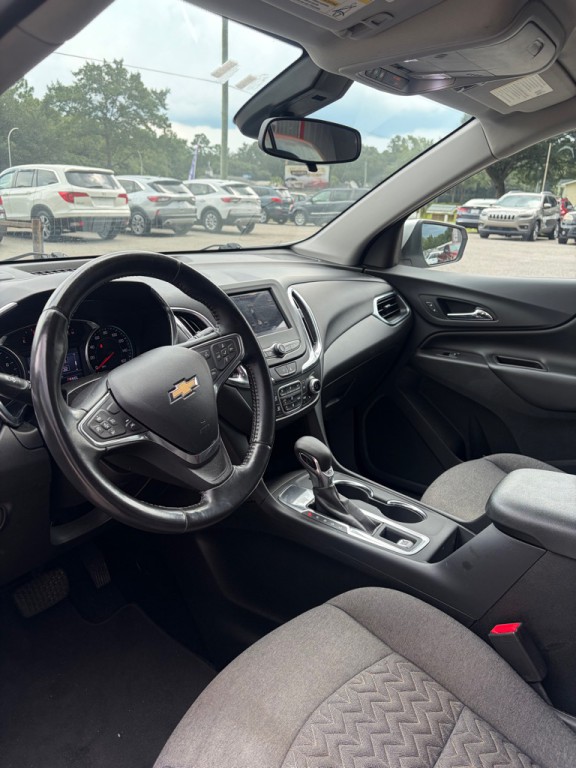 2022 Chevrolet Equinox Image 5