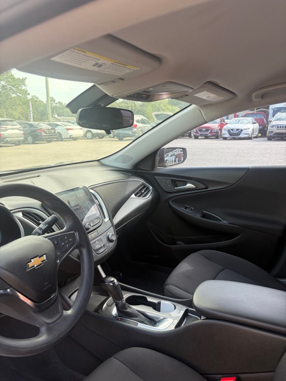 2019 Chevrolet Malibu Image 5