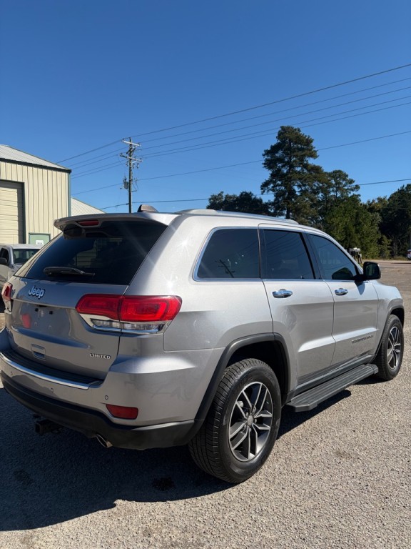 2018 Jeep Grand Cherokee Image 11