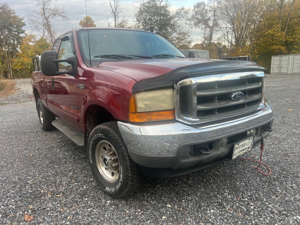2001 Ford F-250 Image 2