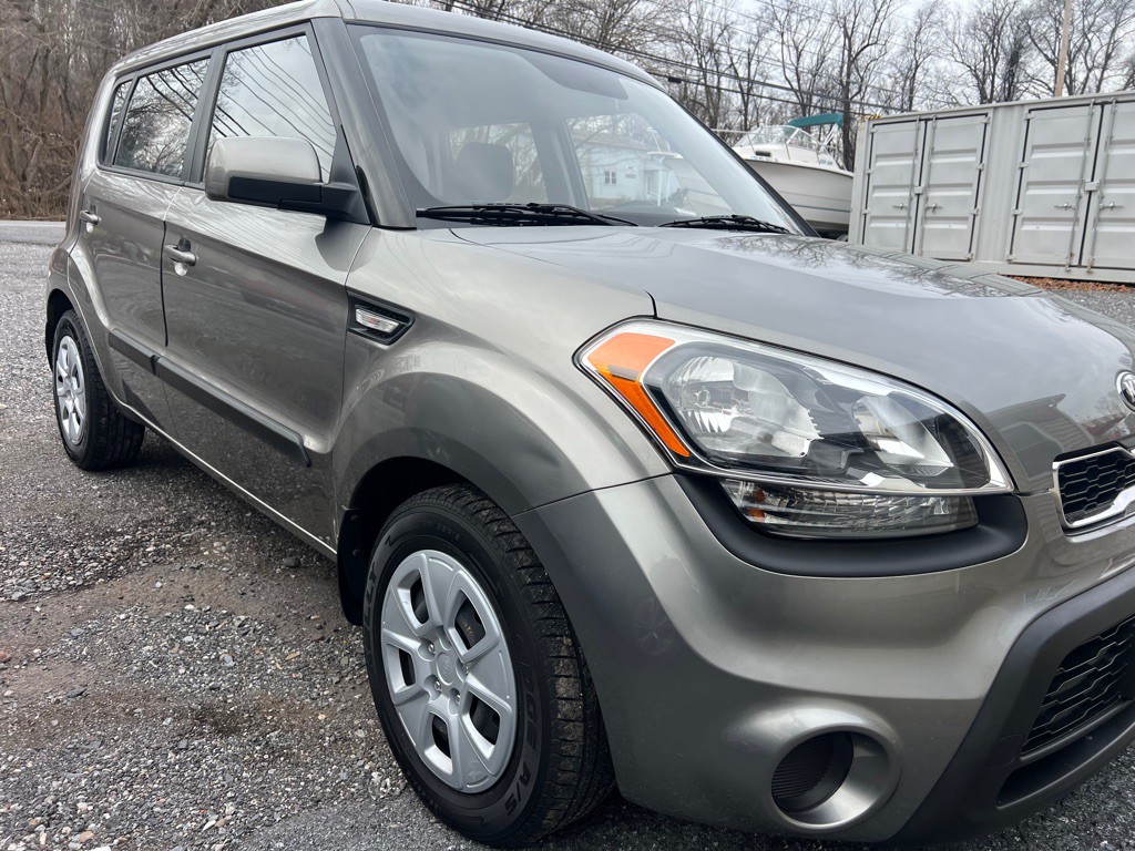 2013 Kia Soul Image 2