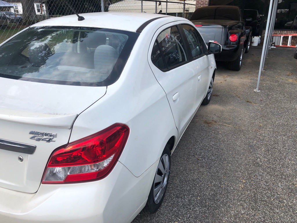 2017 Mitsubishi Mirage Image 5
