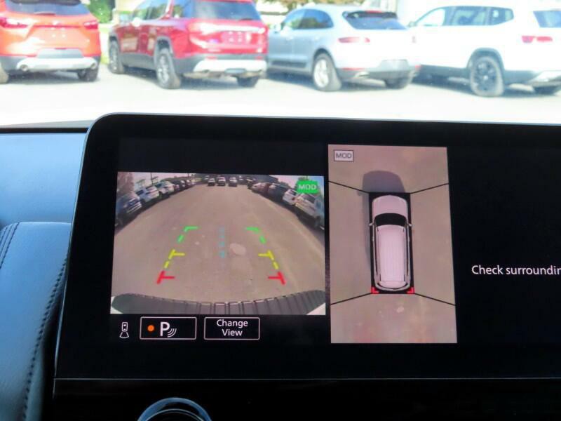 2021 Nissan Armada Image 9