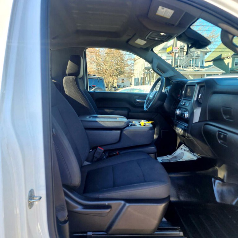 2024 GMC Sierra 3500 Image 10
