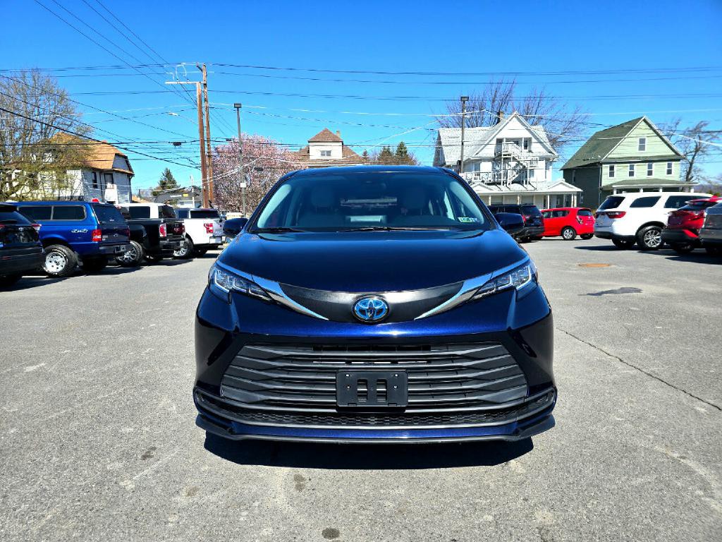 2021 Toyota Sienna Image 19