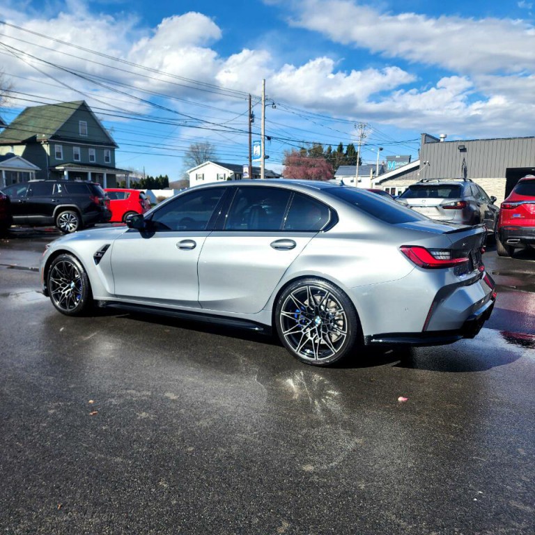 2024 BMW M3 Image 3