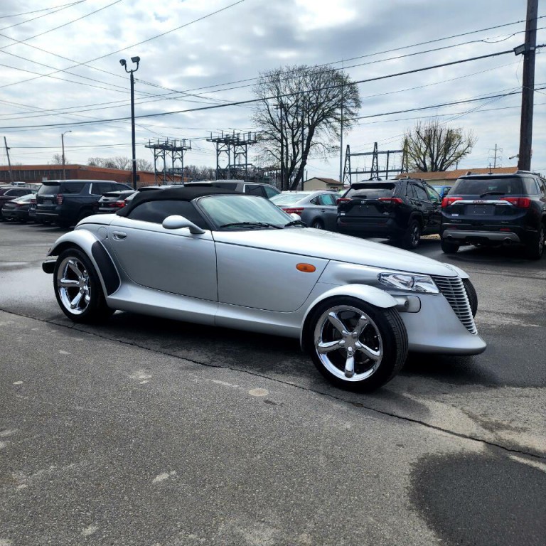 2000 Plymouth Prowler Image 4